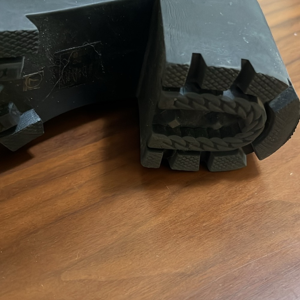 Booties - Picture 9 of 9